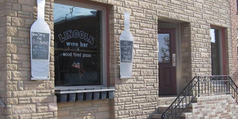 Photo of the entrance to the Lincoln Wine Bar
