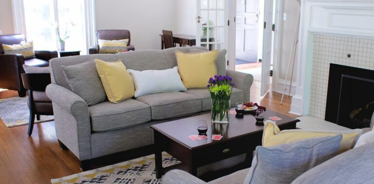 Brackett House lounge small size 768x379