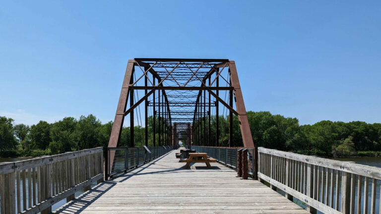 SB on the bridge.1 768x432