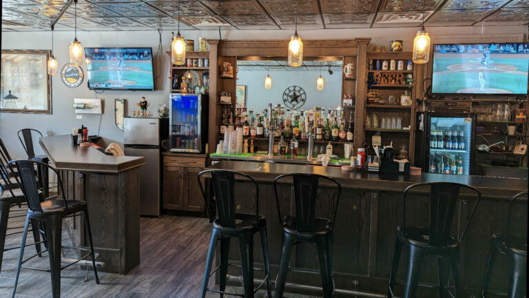 Addys bar.1 768x432