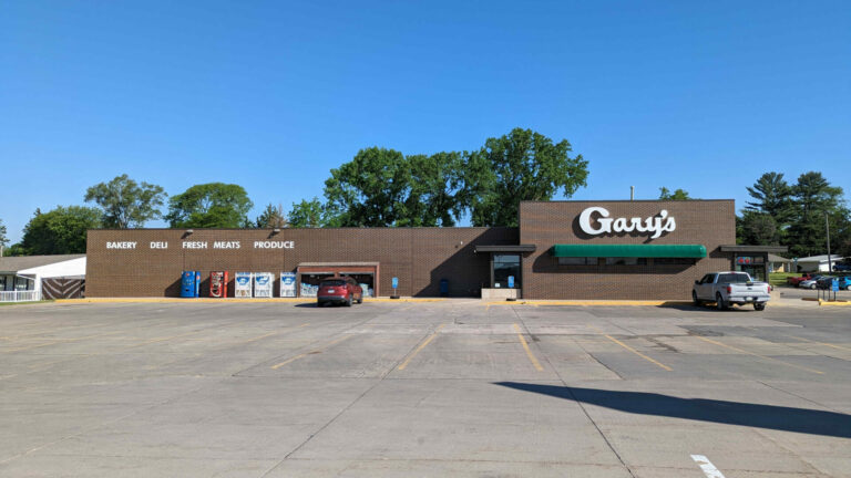 Garys Foods storefront.1 768x432