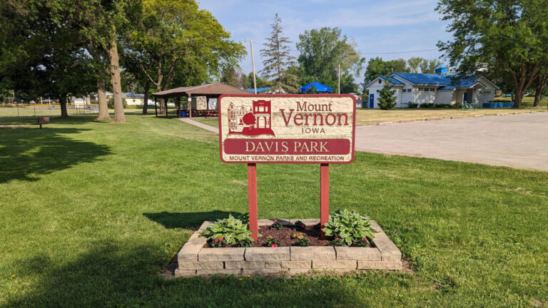 Davis Park sign.1 768x432