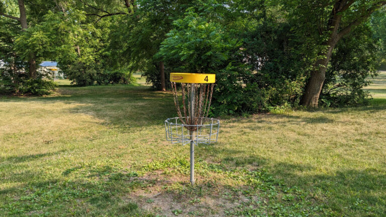Mount Vernon Nature Park disc golf basket.1.1 768x432