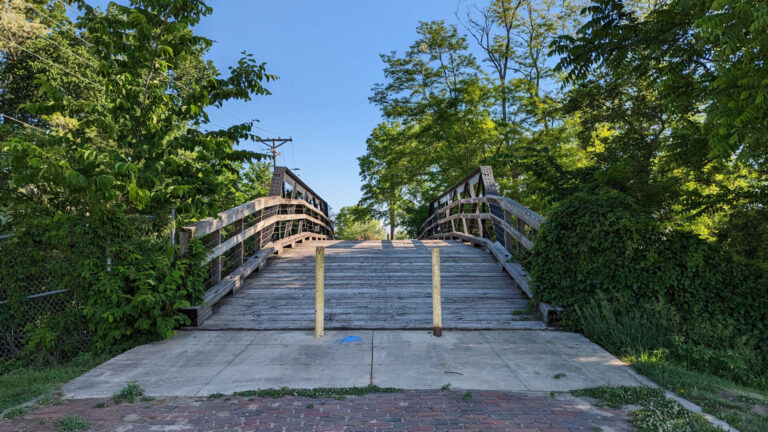 Prairie Park bridge entrance 768x432