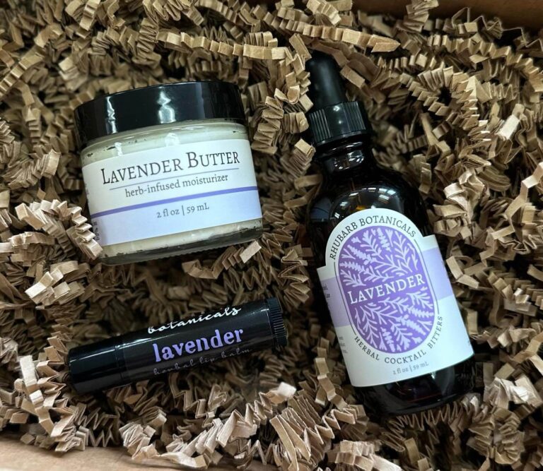Lavender lovers 768x667