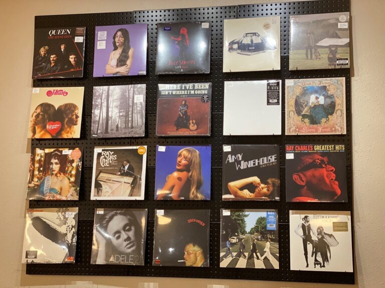 record wall 768x576